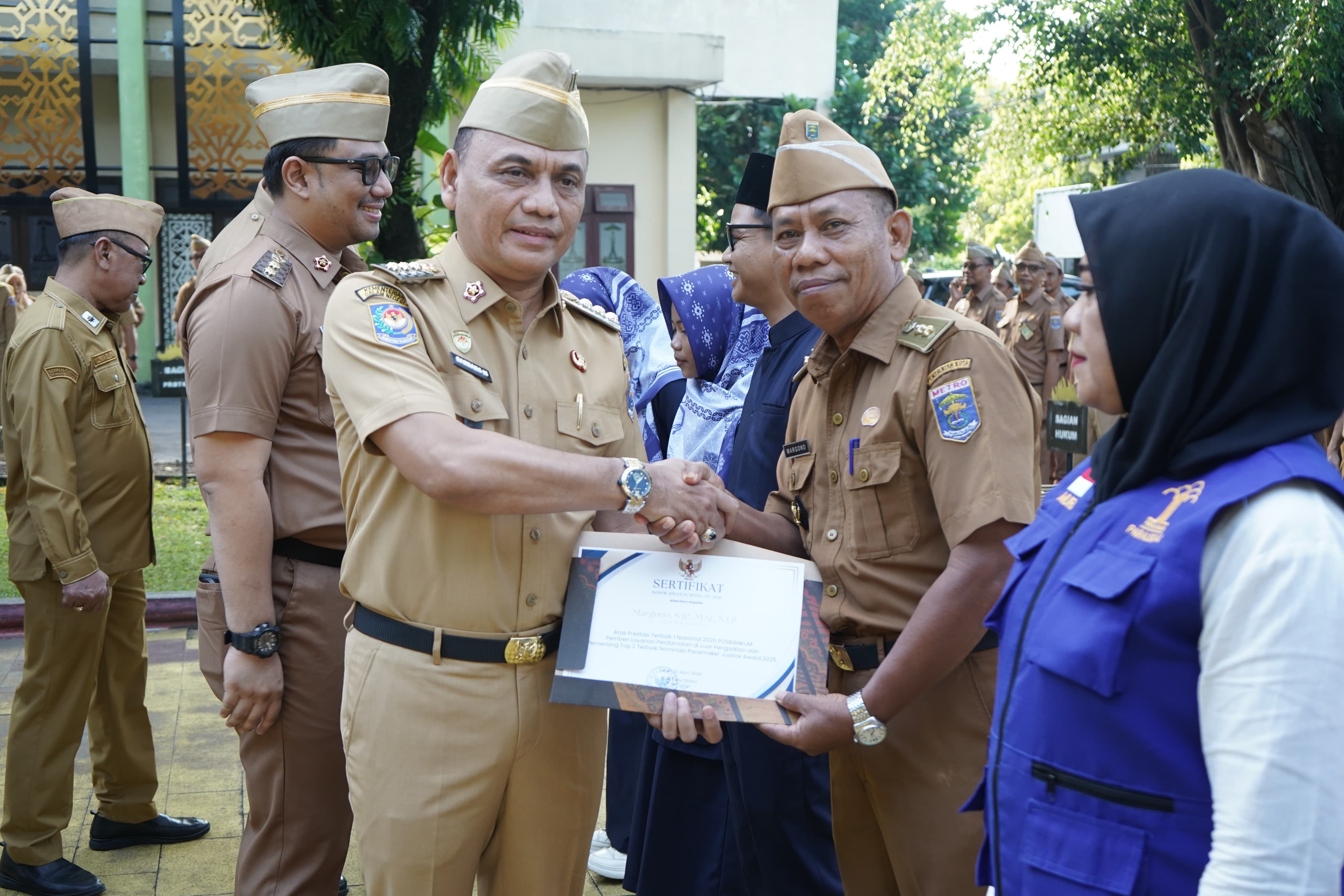 Wali Kota Metro Apresiasi Posbankum Rejomulyo