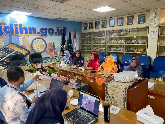 JDIH BAGIAN HUKUM SEKRETARIAT DAERAH KOTA METRO MELAKUKAN KUNJUNGAN DINAS KE BPHN DALAM RANGKA EVALUASI WEBSITE JDIH