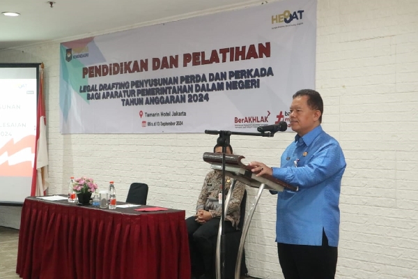 Peningkatan SDM Bagian Hukum, Pemkot Metro Kirimkan Pegawai Ikuti Diklat Legal Drafting 